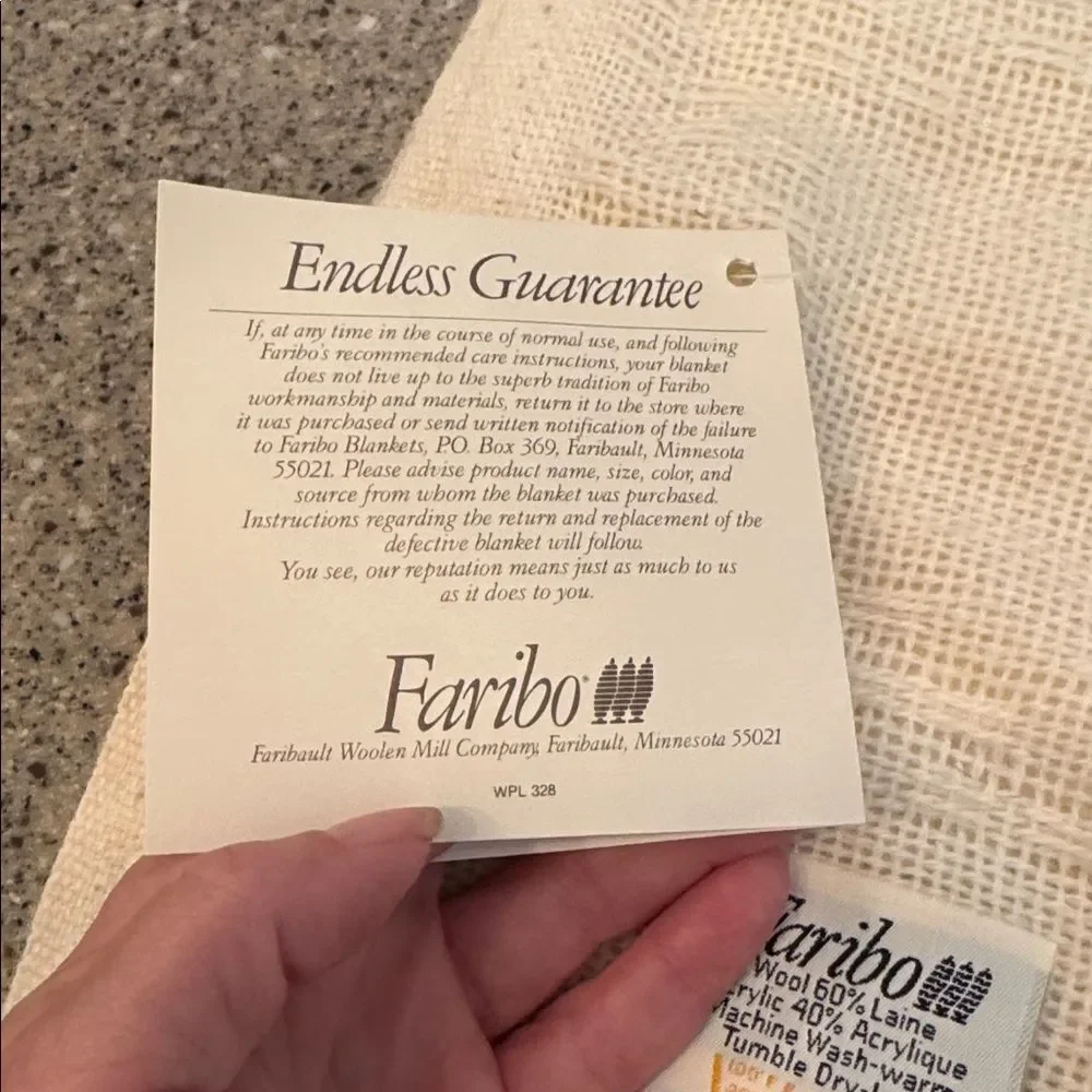 FARIBO Vintage 80s/90s Wool Blend Afghan Throw Blanket *NEW*
